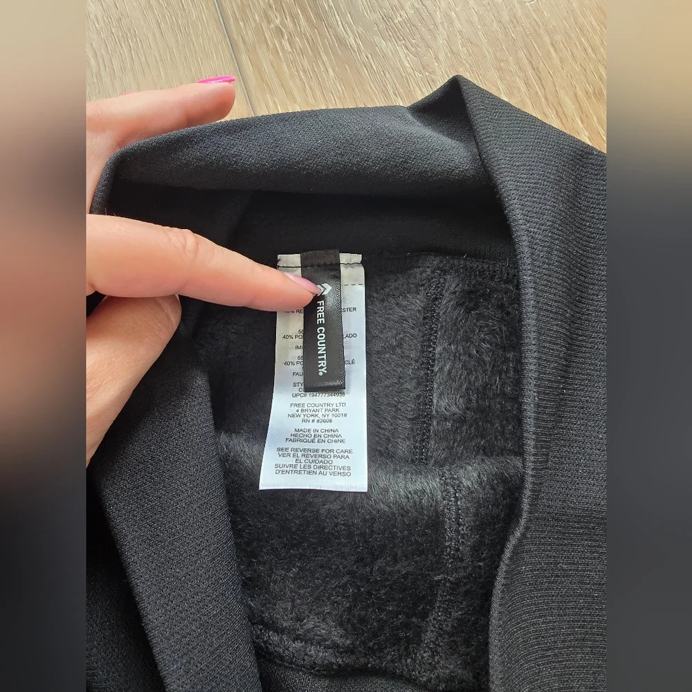 NWOT Free Country TWO faux fur lined black leggings - Picture 6 of 8